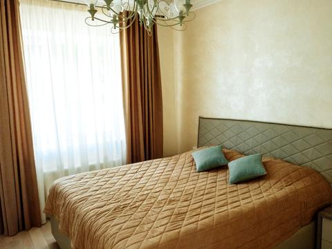 комерційна за адресою Лісова, 1
