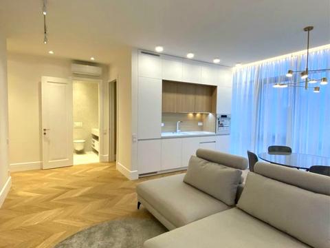 квартира за адресою Андрія Верхогляда вул. (Михайла Драгомирова), 11-Б