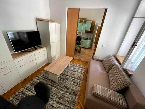 квартира за адресою Левинського, 70/4-Б