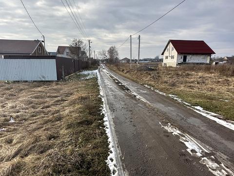 участок по адресу Молодіжна