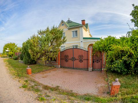 дом по адресу вул. Бориспільська