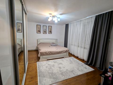 будинок за адресою Розточчя вул., 24