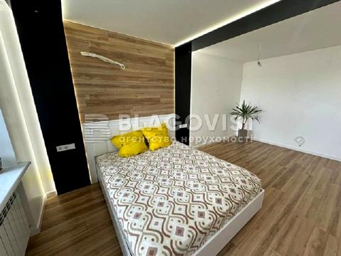 квартира за адресою Академіка Заболотного вул., 30