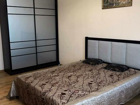 квартира за адресою Ревуцького вул., 54