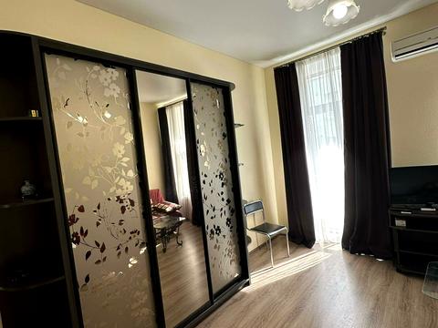 квартира по адресу Саксаганского ул., 102-Б