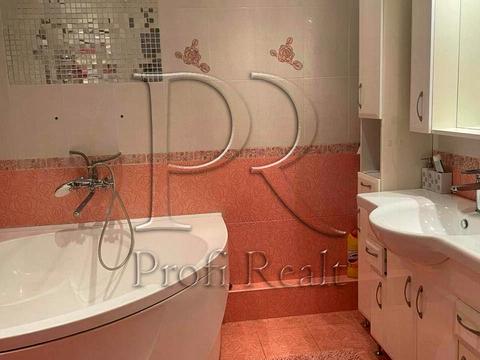 квартира за адресою Ніжинська вул., 5