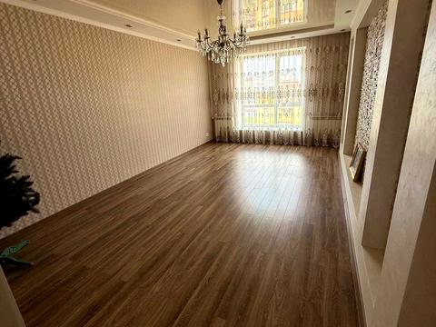квартира за адресою Олександра Довженка вул., 5
