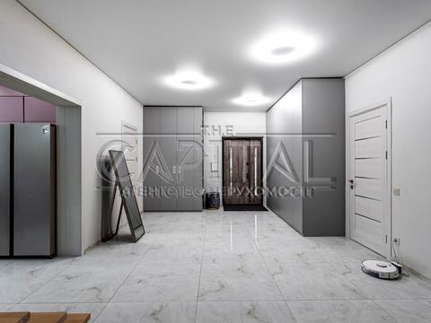 дом по адресу Київська