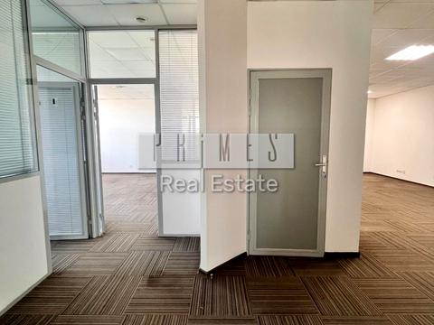 коммерческая по адресу Степана Бандеры просп. (Московський), 8