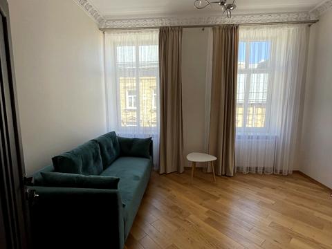 квартира за адресою Пекарська вул., 22