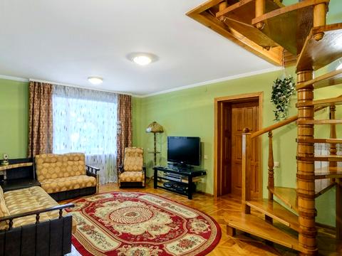 будинок за адресою Поліська вул.