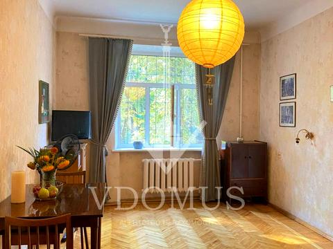 квартира за адресою Марії Приймаченко бульв. (Академіка Ліхачова), 8-А