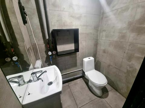 комерційна за адресою Авіаконструктора Ігоря Сікорського вул. (Танкова), 1-А