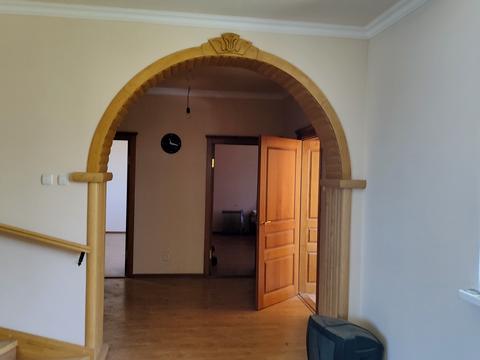 будинок за адресою Грушевського, 8