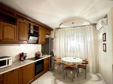 квартира за адресою Вишняківська вул., 13