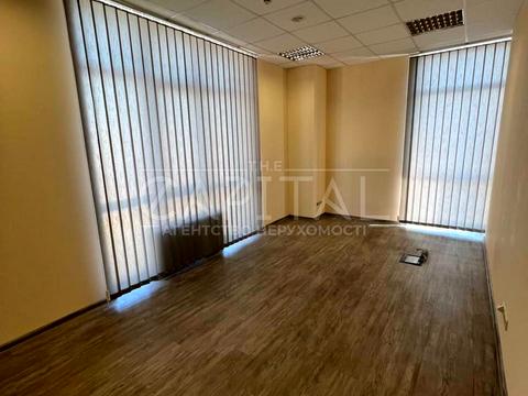 коммерческая по адресу Антоновича ул. (Горького), 33-В