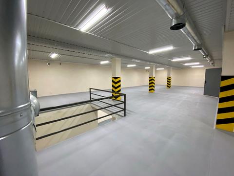 комерційна за адресою Васильківська, 8