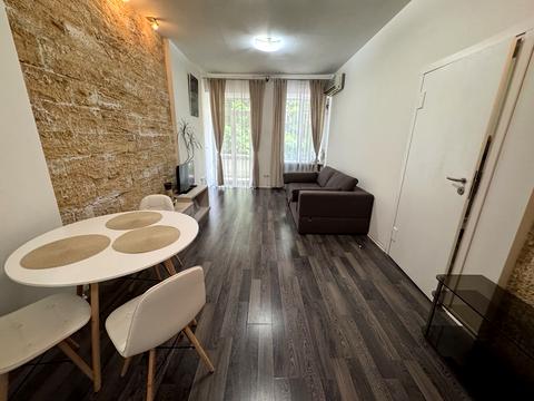 квартира за адресою Ніни Строкатої вул. (Буніна), 27