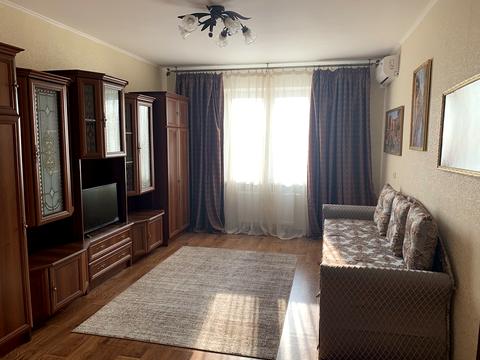 квартира за адресою Академіка Глушкова просп., 9-Є