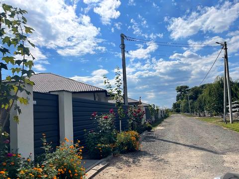 дом по адресу с. Вишенки, Лесі Українки