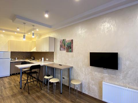 квартира за адресою Михайла Максимовича вул. (Онуфрія Трутенка), 28-Б