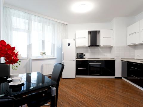 квартира за адресою Анни Ахматової вул., 30