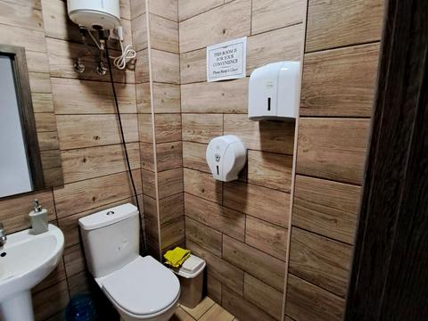 коммерческая по адресу провулок Корабелів, 2