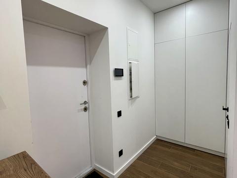 будинок за адресою Будівельників