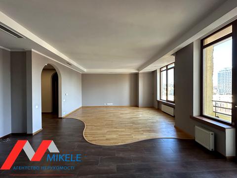 квартира за адресою Жилянська вул., 59