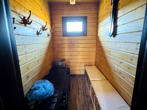 будинок за адресою Івана Франка вул., 1