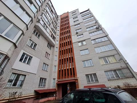 квартира за адресою Злуки, 8