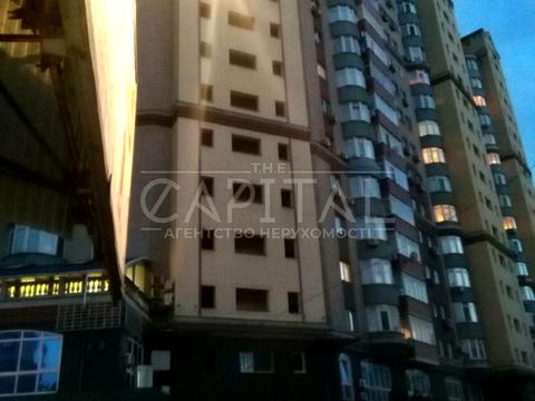 коммерческая по адресу Вячеслава Черновола ул., 25