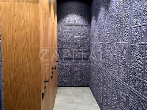 комерційна за адресою Новоселицька вул., 7