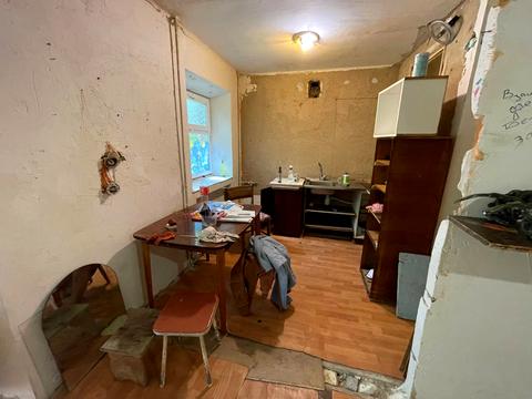 квартира за адресою Космонавтів вул., 31/2