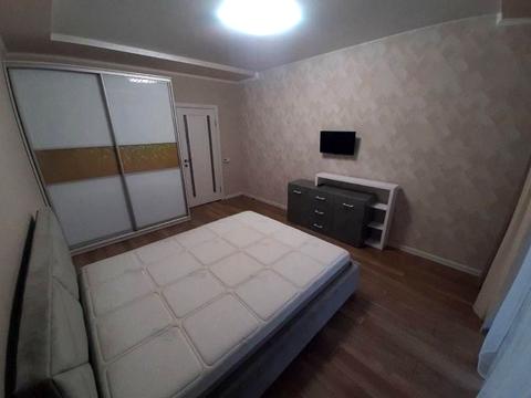 квартира по адресу Степана Бандери ул., 40/2