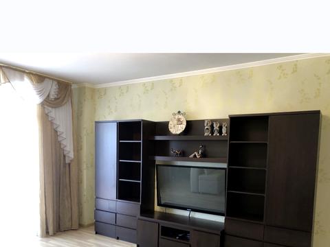 квартира за адресою Середня вул., 24
