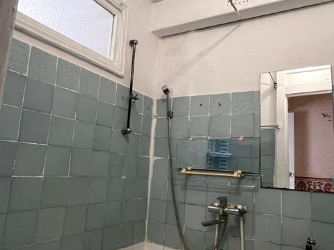 квартира за адресою Крошенська вул., 25