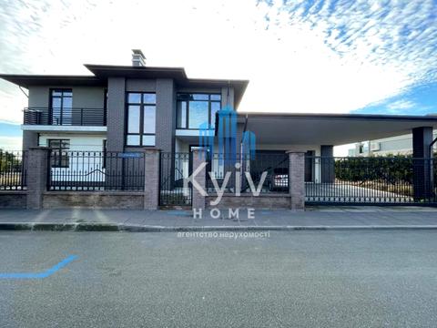 будинок за адресою Кар'єрна вул.