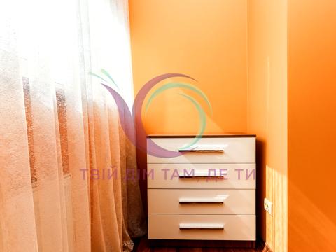 квартира за адресою Хотинська вул., 12