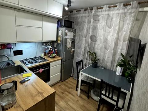 квартира за адресою Волинська вул., 6