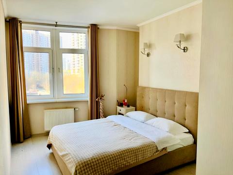 квартира за адресою Анни Ахматової вул., 22