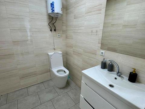 комерційна за адресою Університетська вул., 29а