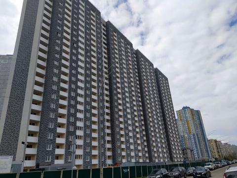 квартира по адресу Ревуцкого ул., 52