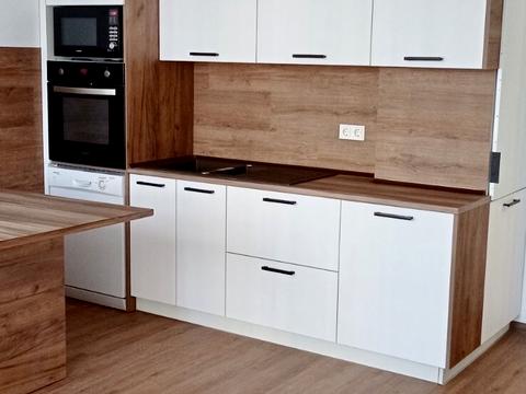 квартира за адресою Зарічна вул., 16