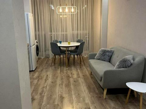 квартира за адресою Ревуцького вул., 40-В