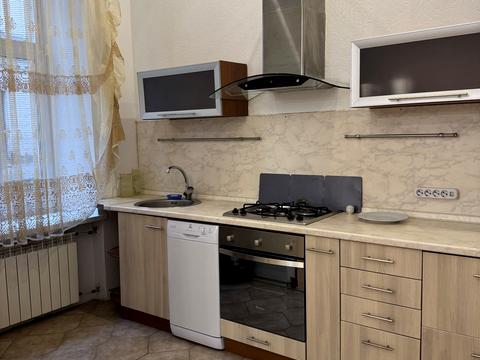 квартира за адресою Шота Руставелі вул., 34