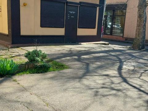 коммерческая по адресу Космонавтов ул., 31