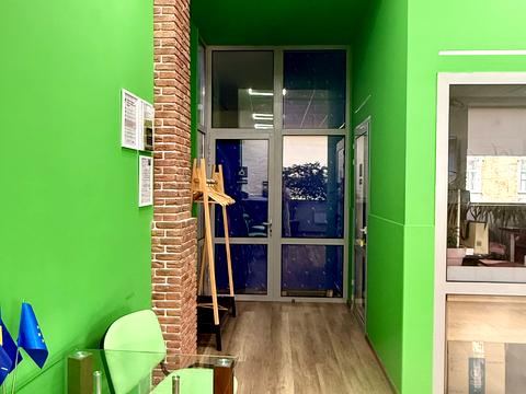 комерційна за адресою Канатна вул., 22