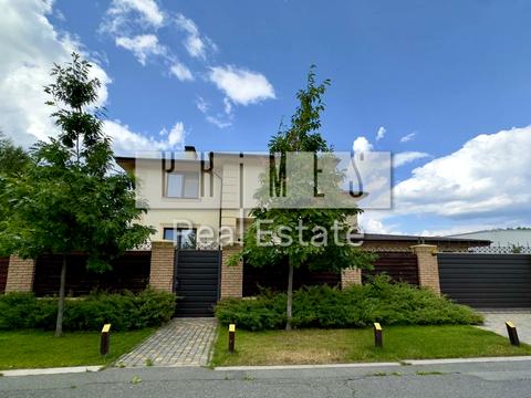 будинок за адресою Лугова вул.