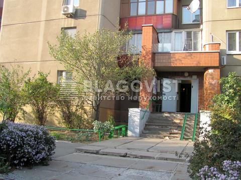 коммерческая по адресу Святошинская ул., 4